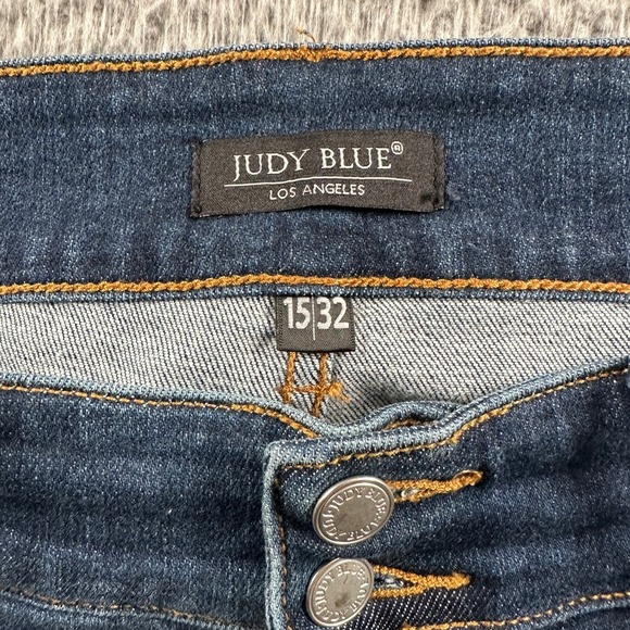 Judy Blue‎ Jeans Womens 15/32 Boot Cut Dark Wash Raw Frayed Hem Distressed - Picture 4 of 15